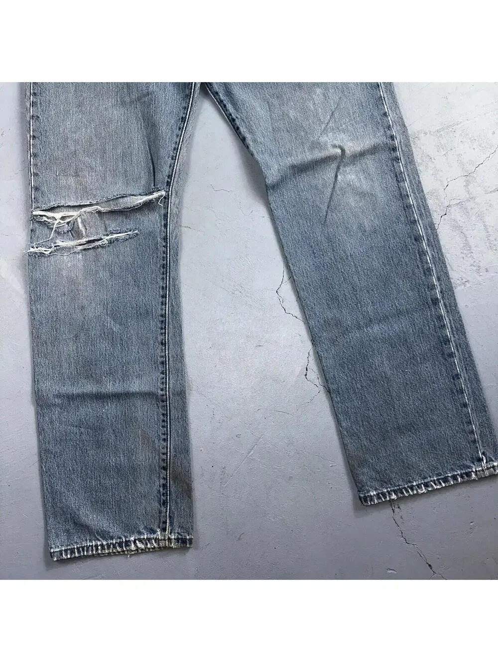 Levis 501 Vintage Y2K XX Straight Leg Jeans Blue Light Wash 36x34 Act 35x32